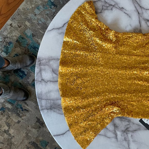 High-neck Sequined Fishtail-hem Dress - Picture 5 of 8